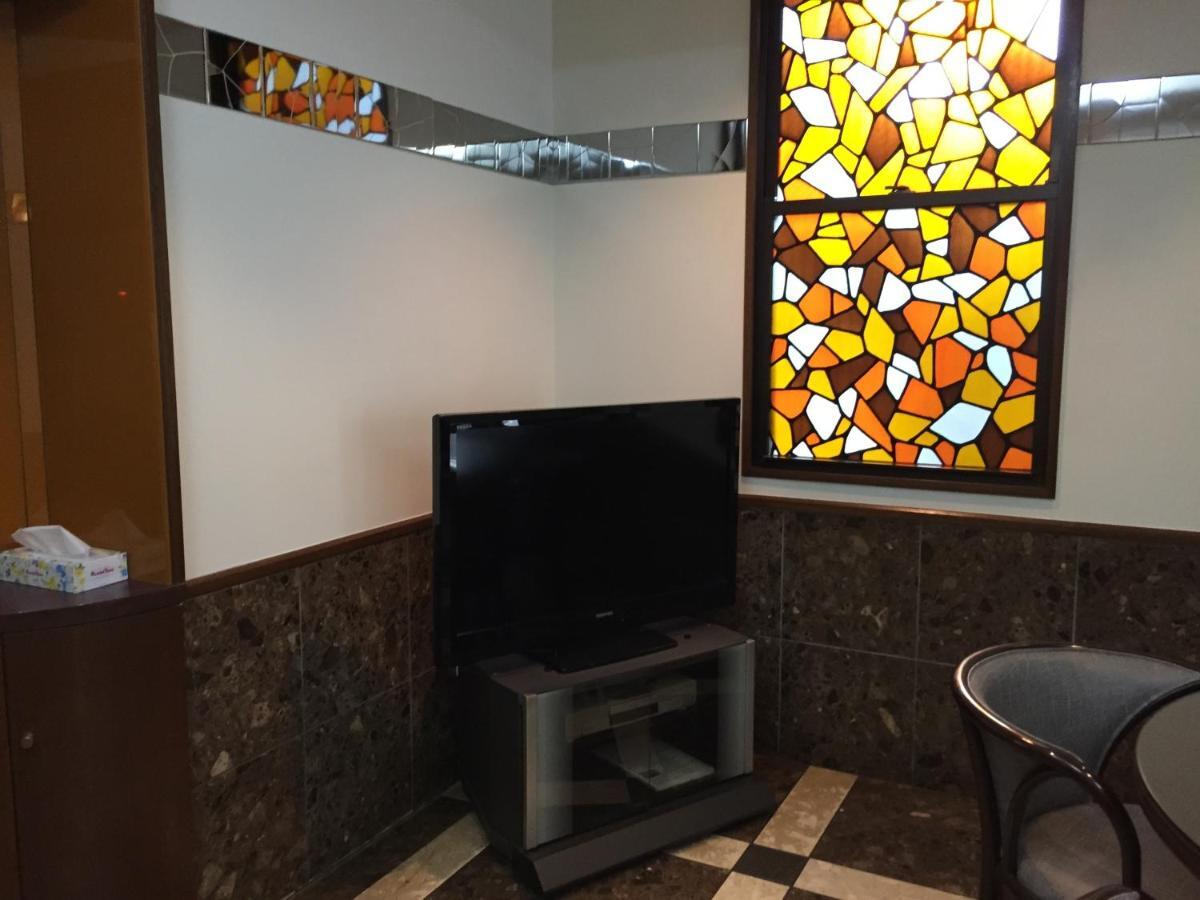 Urban Hotel Morishita Токио Экстерьер фото