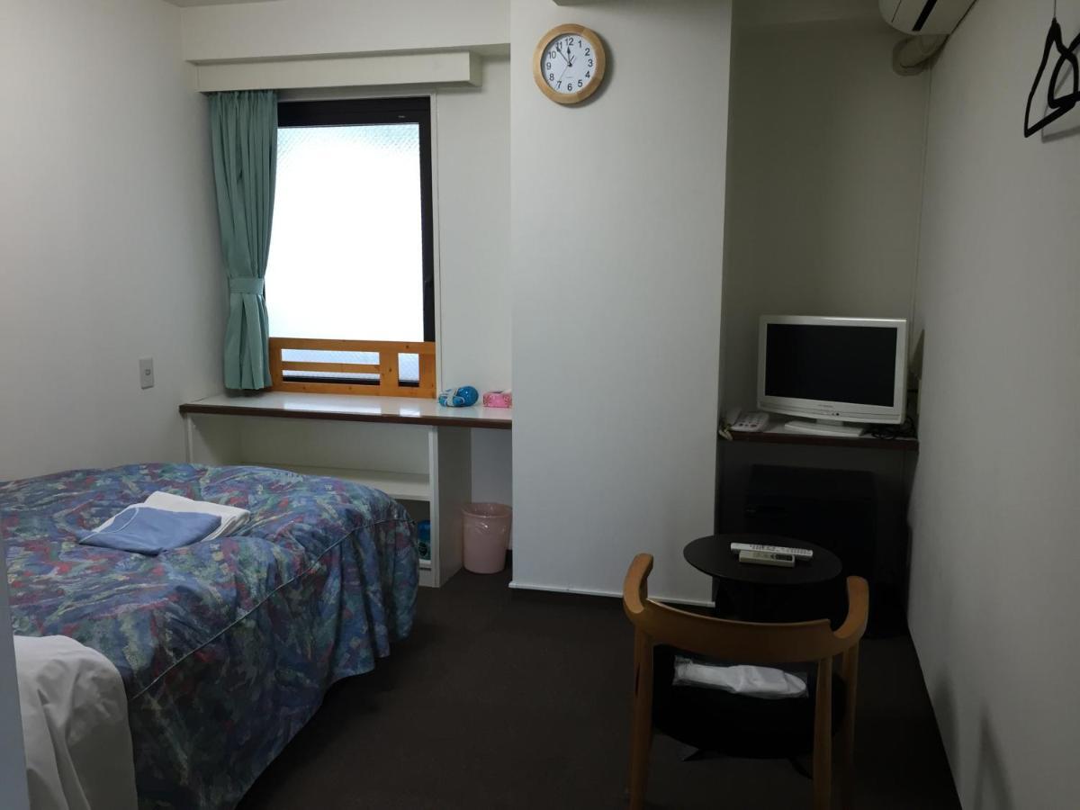 Urban Hotel Morishita Токио Номер фото